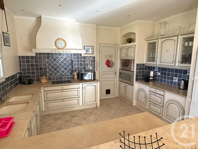 maison à vendre - 6 pièces - 250.0 m2 - COGOLIN - 83 - PROVENCE-ALPES-COTE-D-AZUR - Century 21 Thomas Thum Immobilier