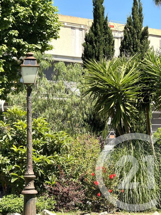 Appartement Studio à vendre - 1 pièce - 25.0 m2 - ST TROPEZ - 83 - PROVENCE-ALPES-COTE-D-AZUR - Century 21 Thomas Thum Immobilier