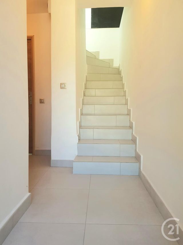 Afficher la photo en grand maison à vendre - 3 pièces - 60.0 m2 - GASSIN - 83 - PROVENCE-ALPES-COTE-D-AZUR - Century 21 Thomas Thum Immobilier