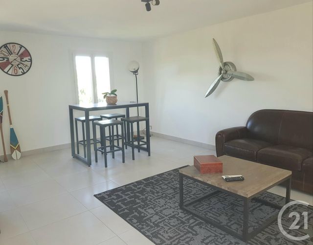 Afficher la photo en grand maison à vendre - 3 pièces - 60.0 m2 - GASSIN - 83 - PROVENCE-ALPES-COTE-D-AZUR - Century 21 Thomas Thum Immobilier