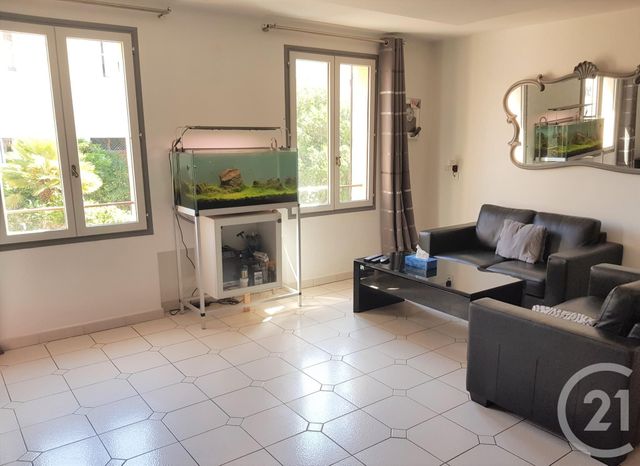 Afficher la photo en grand maison à vendre - 3 pièces - 100.0 m2 - RAMATUELLE - 83 - PROVENCE-ALPES-COTE-D-AZUR - Century 21 Thomas Thum Immobilier