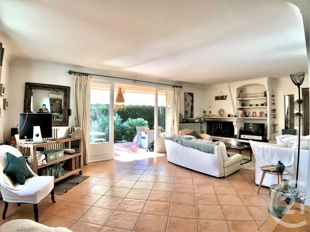 Afficher la photo en grand maison à vendre - 4 pièces - 120.0 m2 - LA CROIX VALMER - 83 - PROVENCE-ALPES-COTE-D-AZUR - Century 21 Thomas Thum Immobilier