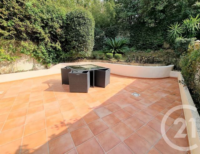 Afficher la photo en grand maison à vendre - 3 pièces - 88.92 m2 - ST TROPEZ - 83 - PROVENCE-ALPES-COTE-D-AZUR - Century 21 Thomas Thum Immobilier