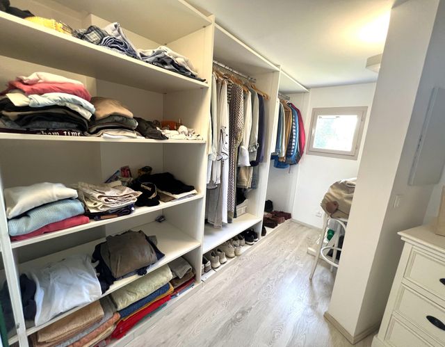 Afficher la photo en grand maison à vendre - 5 pièces - 168.0 m2 - GRIMAUD - 83 - PROVENCE-ALPES-COTE-D-AZUR - Century 21 Thomas Thum Immobilier