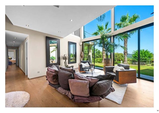 maison à vendre - 7 pièces - 370.0 m2 - RAMATUELLE - 83 - PROVENCE-ALPES-COTE-D-AZUR - Century 21 Thomas Thum Immobilier