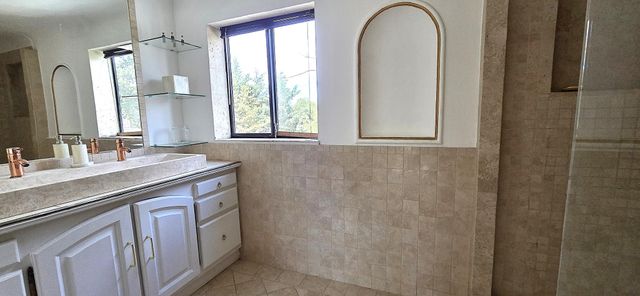 maison à vendre - 6 pièces - 165.0 m2 - GASSIN - 83 - PROVENCE-ALPES-COTE-D-AZUR - Century 21 Thomas Thum Immobilier