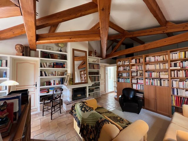 maison à vendre - 9 pièces - 350.0 m2 - GRIMAUD - 83 - PROVENCE-ALPES-COTE-D-AZUR - Century 21 Thomas Thum Immobilier