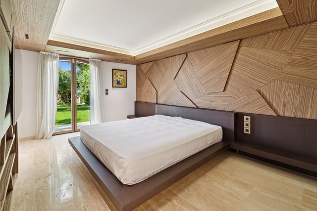 maison à vendre - 15 pièces - 580.0 m2 - GRIMAUD - 83 - PROVENCE-ALPES-COTE-D-AZUR - Century 21 Thomas Thum Immobilier