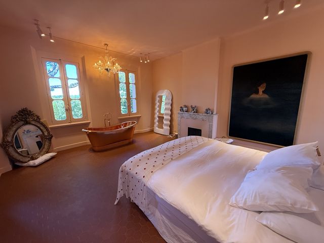 maison à vendre - 6 pièces - 320.0 m2 - ST TROPEZ - 83 - PROVENCE-ALPES-COTE-D-AZUR - Century 21 Thomas Thum Immobilier